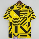 Maglia Borussia Dortmund Pre Match Yellow Black 2022/2023